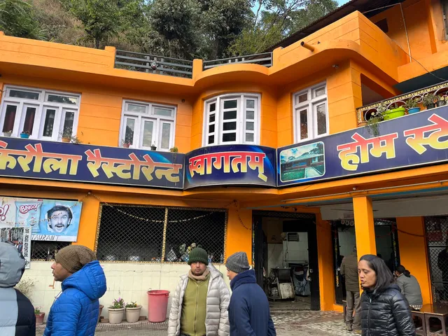 Kirola Restaurant and home stay