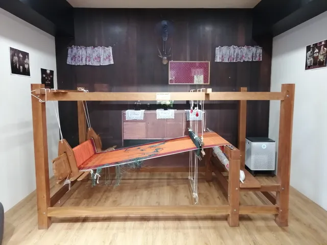 Songket & Keringkam Gallery