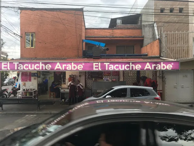 El Tacuche