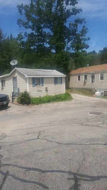 Manor Motel & Mini Storage