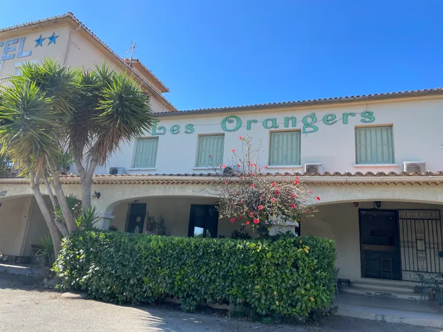 Les Orangers