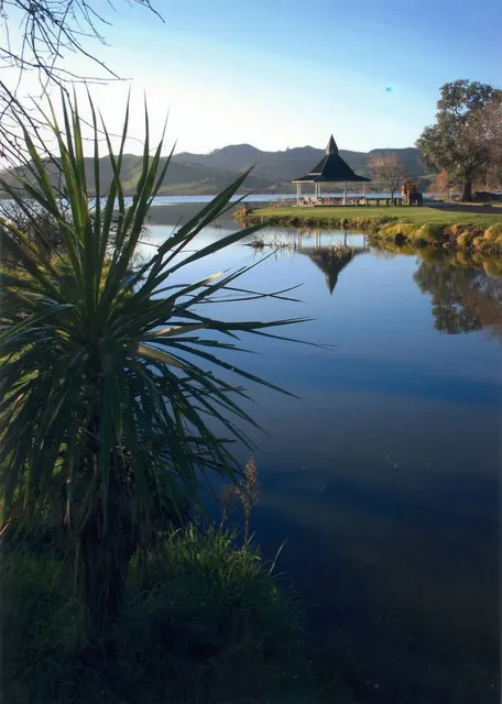 Lake Hakanoa