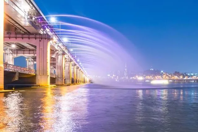 Banpo Bridge