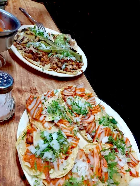 Taquería La Parrillada