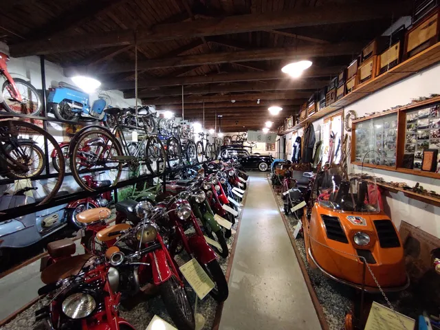 Auto moto veterán muzeum - Česká Ves