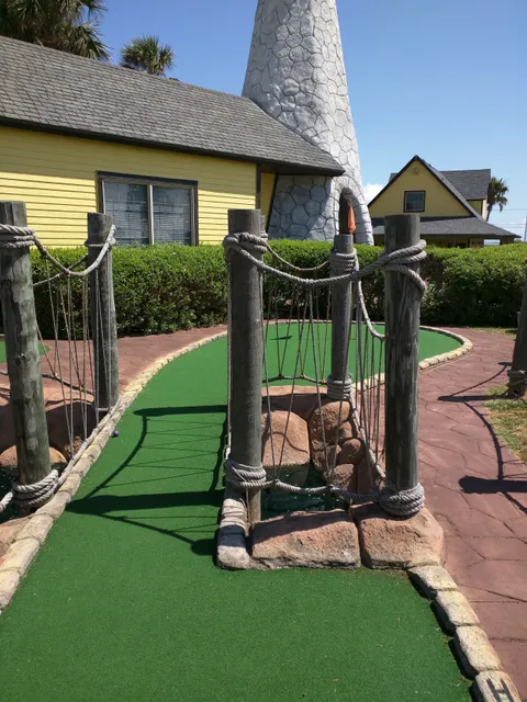 Treasure Island Golf & Games