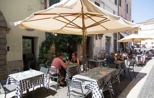 Roma - Piazza Sor Capanna