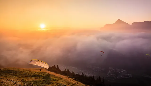 Tandem Paragliding & Flugschule Parafly Stubaital