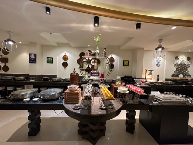 Fasal Restaurant Restaurant at Club Mahindra Resort Saj Mahabaleshwar