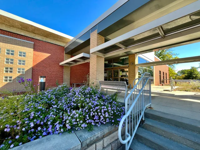 Franklin Avenue Library