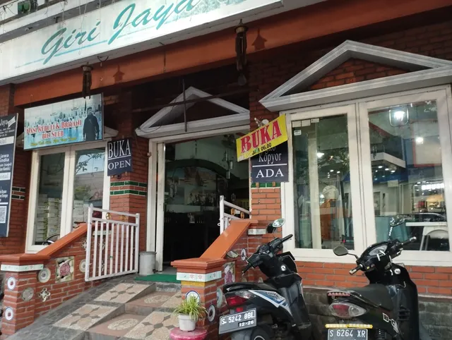 Depot Giri Jaya Jombang