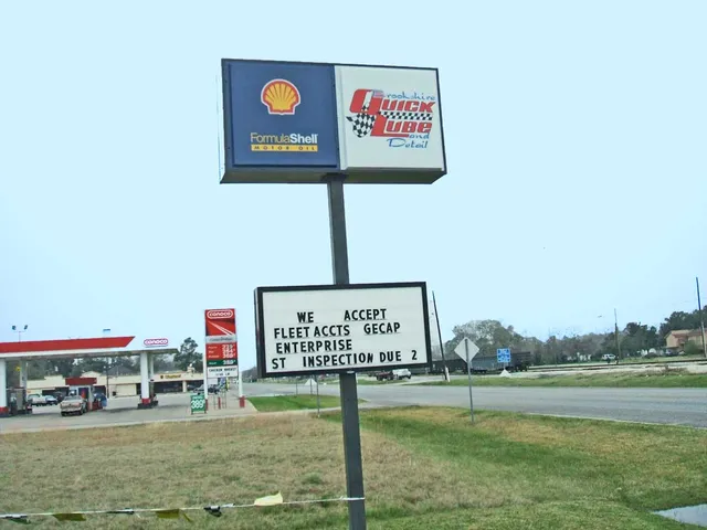 Brookshire Oil Change Center