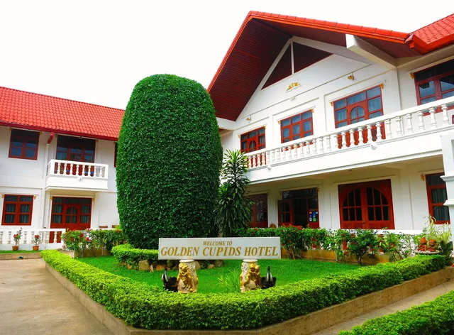 Golden Cupids Hotel