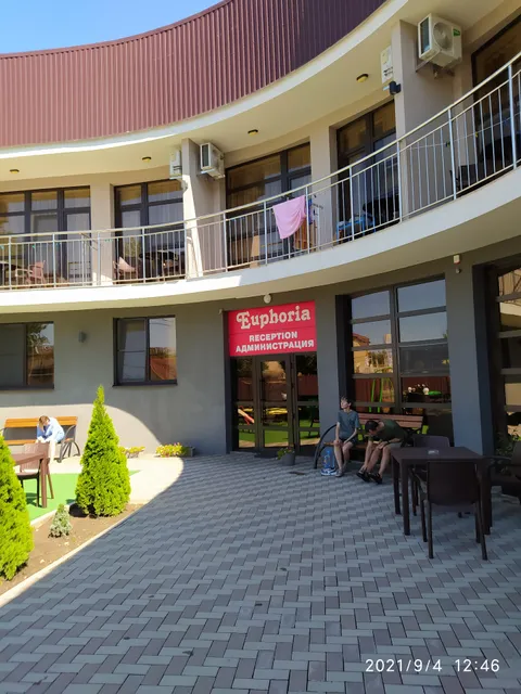 Euphoria Hotel