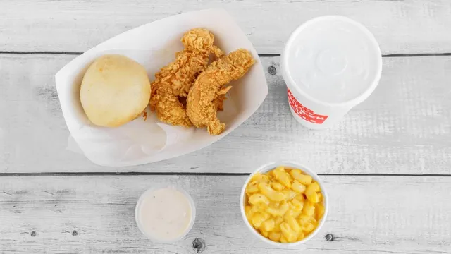 Hartz Chicken Buffet #202