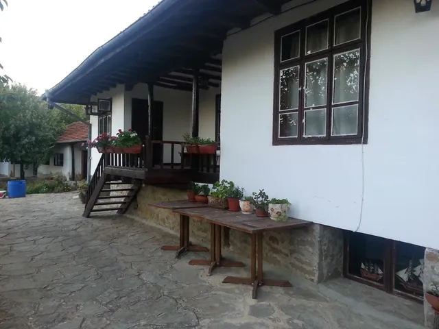 Guest house Rastovets