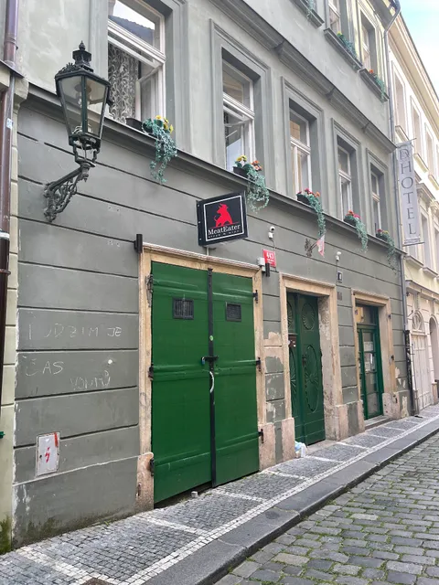 MeatEater Steak&Wine