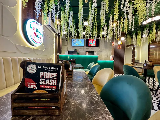 La Pino'z Pizza-Goshala Rd, Bihar