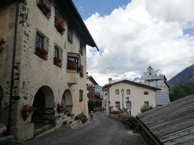 Istitut Cultural Ladin Cesa De Jan