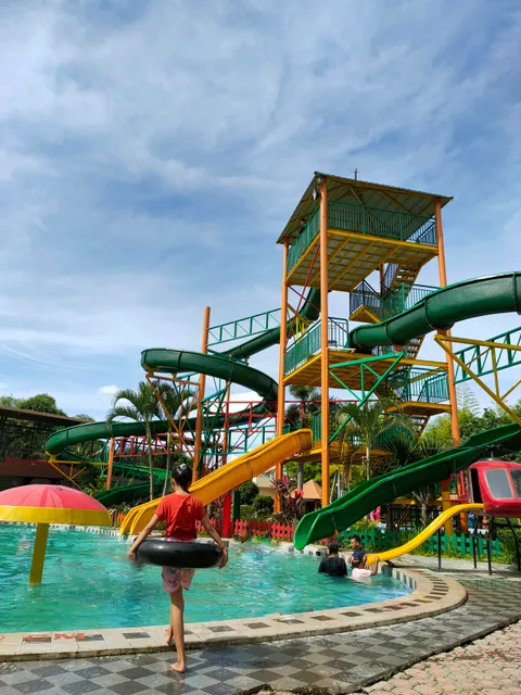 Yogya Waterboom Slawi