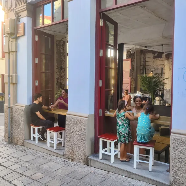 La Escala | Food Craft & Specialty Coffee