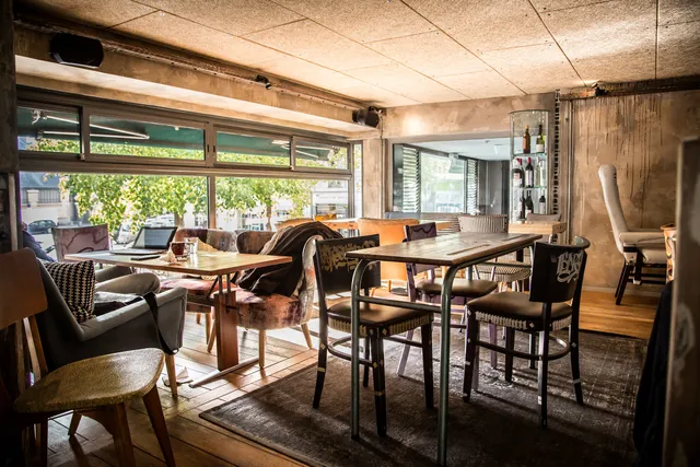 Barex’po restaurant