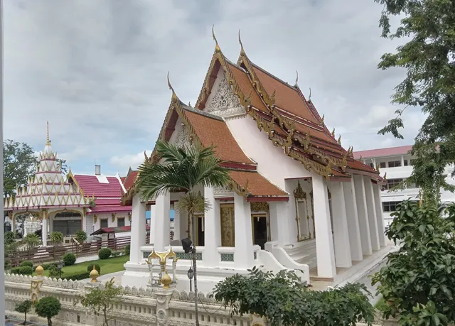 Taling Chan Subdistrict