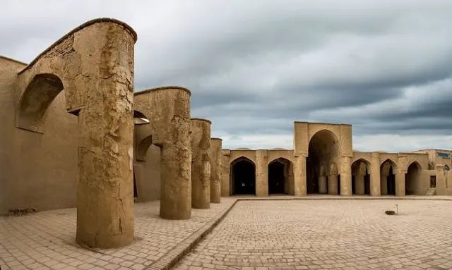 Tarikhaneh Mosque