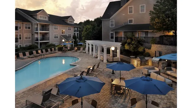 Riverwood at New Canaan