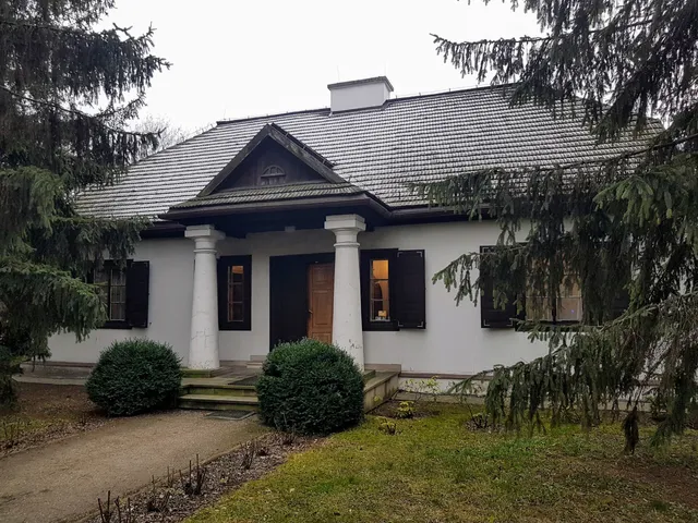 Dworek Wincentego Pola - Filia Muzeum Narodowego w Lublinie