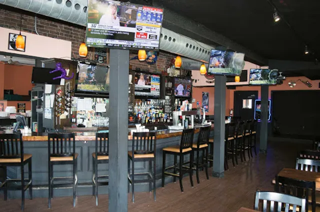 The Cat Pub & Eatery