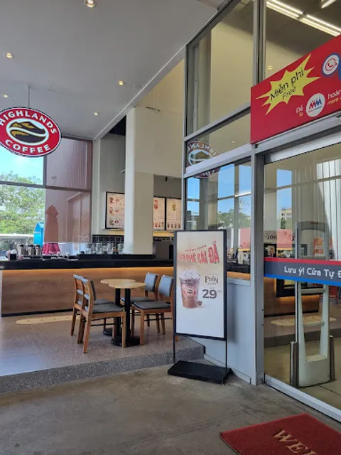 Highlands Coffee MM Mega Market Đà Nẵng