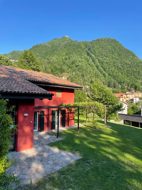 Hostel Casa Rossa - Lago Maggiore