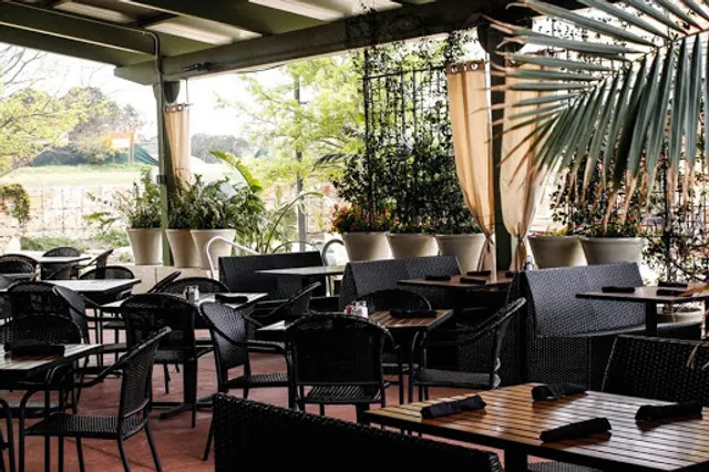 The Reel Seafood & Grill