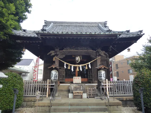 Mine Hakusan shrine