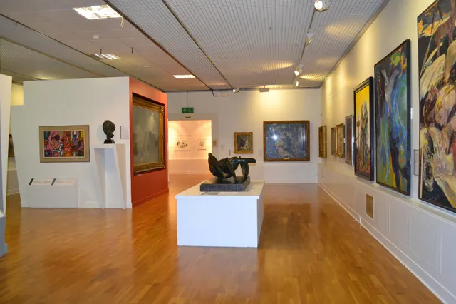 Huddersfield Art Gallery