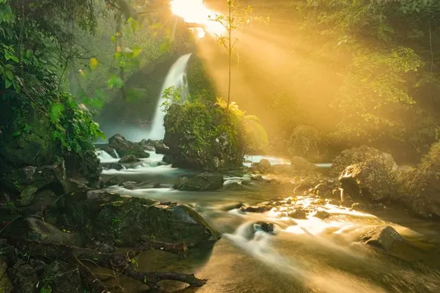Cachoeira Por Do Sol