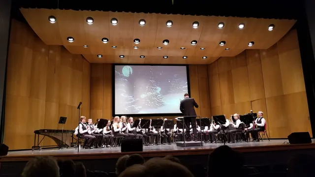 Bronner Performing Arts Center