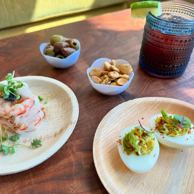 The Fox Den at Ooh De Lally