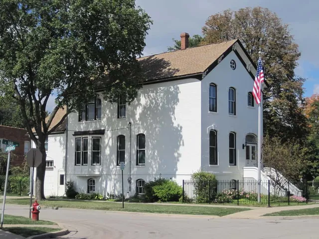 Arlington Heights Historical Museum