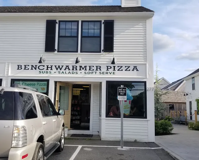 Benchwarmer Pizza & Subs