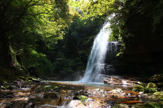 Akaba Falls