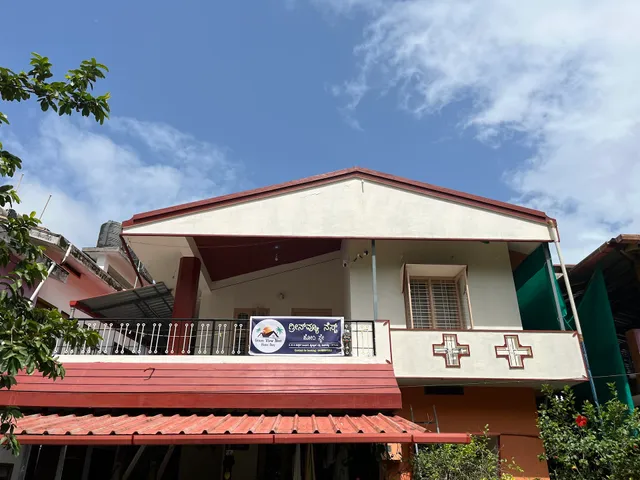 Green View Nest Home Stay