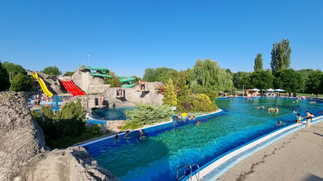 Kaposvári Élmény- és Gyógyfürdő Nonprofit Kft.