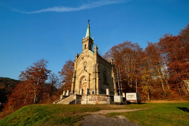 Riedlova Hrobka - Grobowiec Riedla