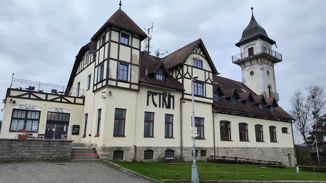 Aussichtspunkt Nickelkoppe / Petřín