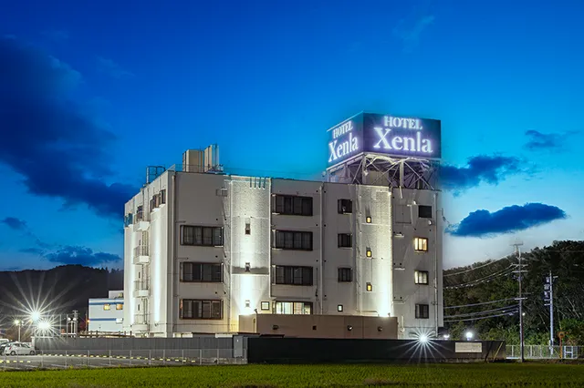 ホテル ジィニア滝野社店