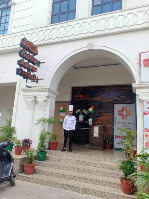 Razzamatazz | Best Restaurant In Ludhiana