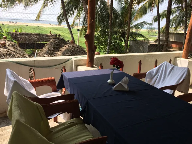 Salt water Sea food Restaurant