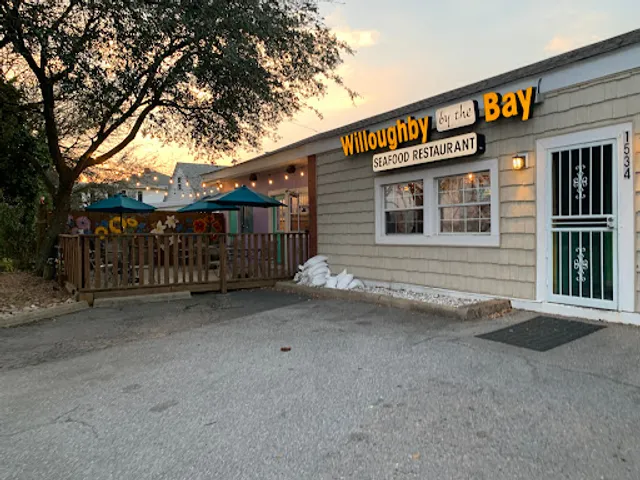 Willoughby By The Bay